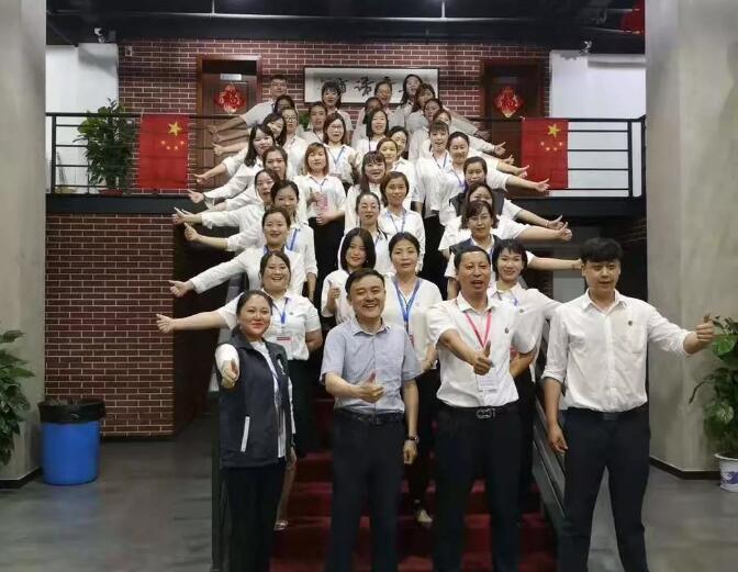 企業(yè)內(nèi)訓(xùn)-湖南中堅力量.jpg